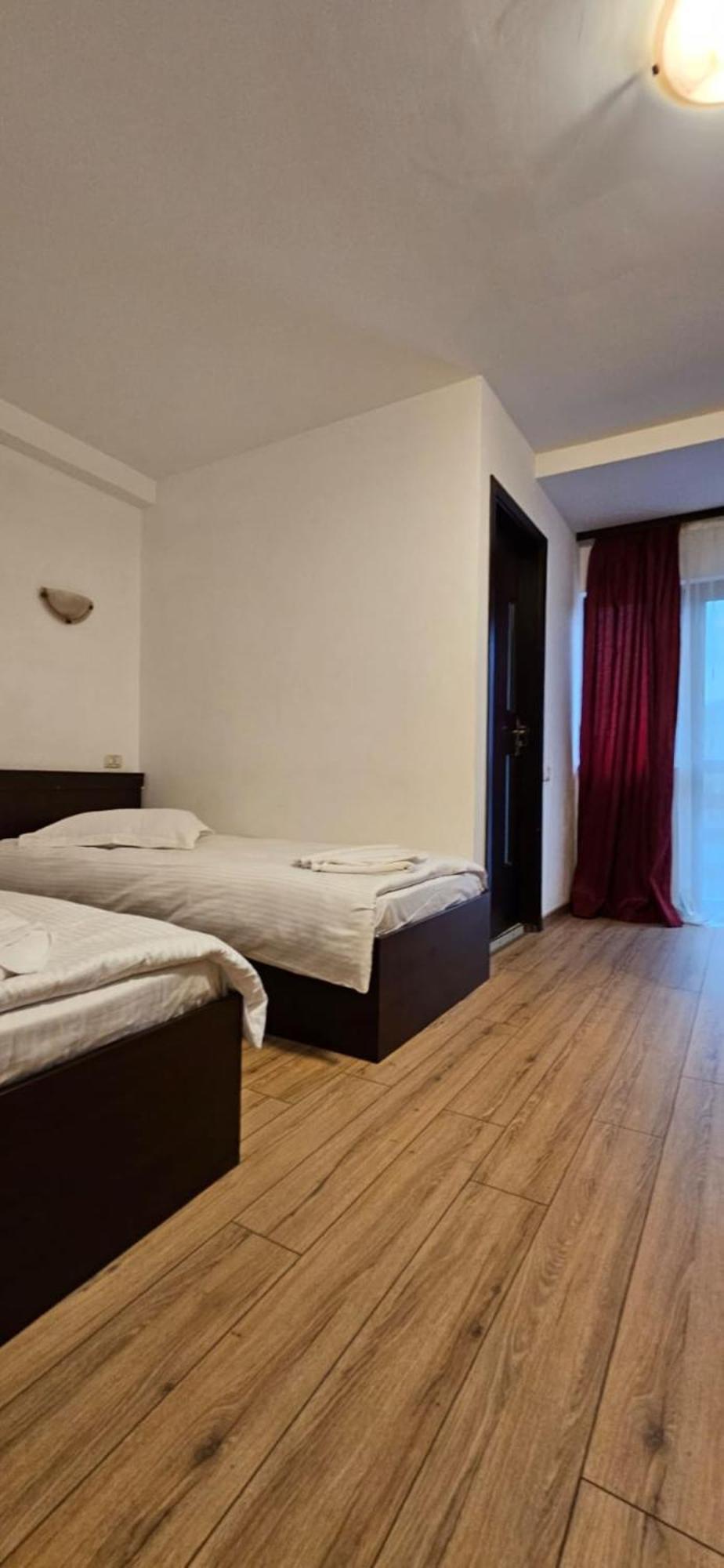 Hotel Bran Stoker Exterior foto