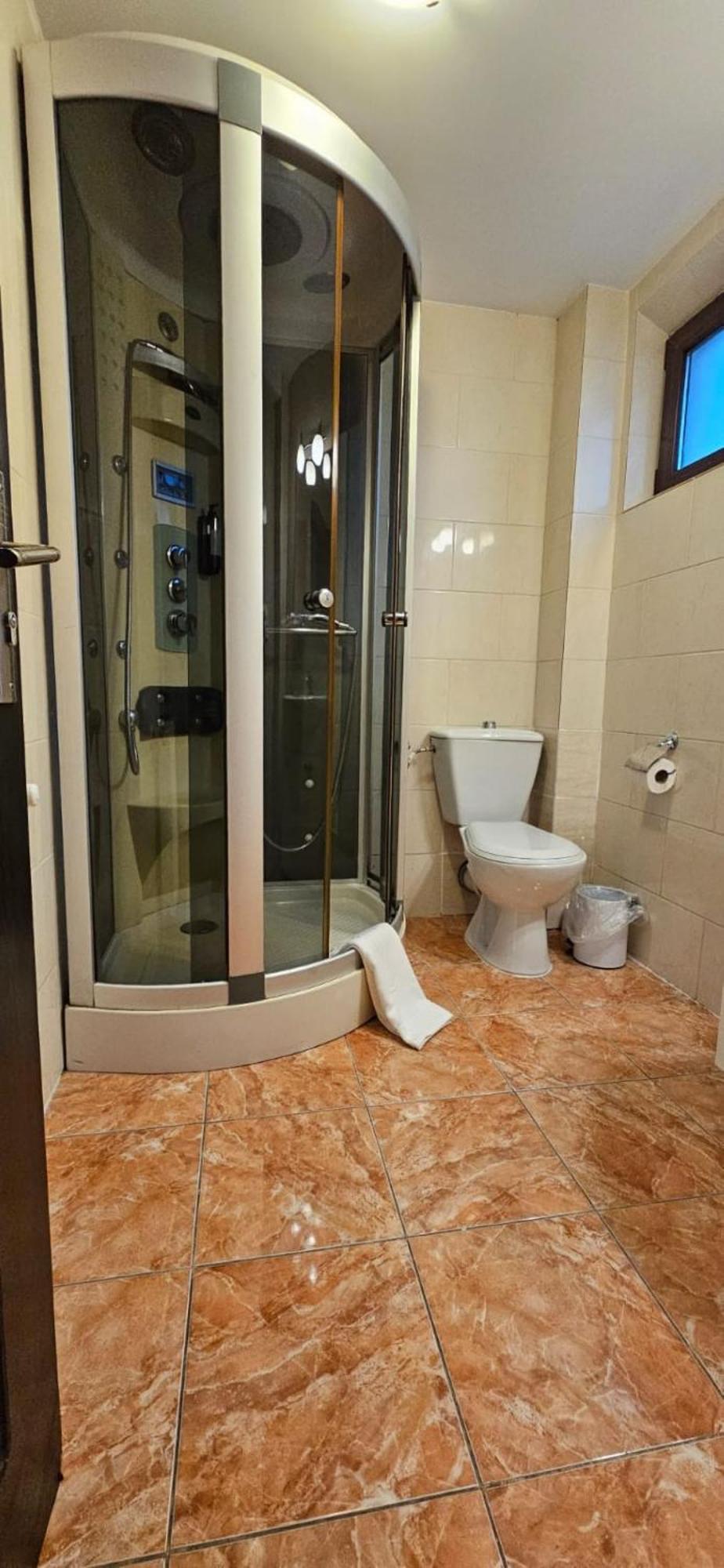 Hotel Bran Stoker Exterior foto